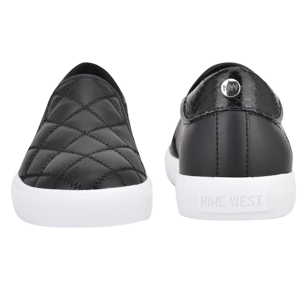 Nine West Lala Naisten Slip On Tennarit Mustat Mustat | 1834GIPCZ